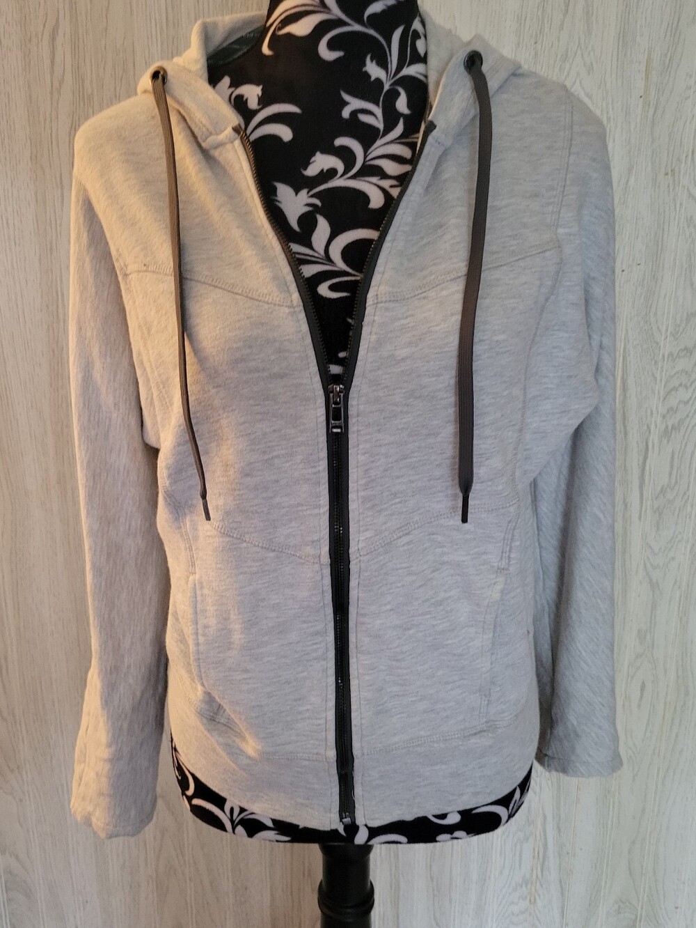 Women's Size S Marc New York Gray Drawstring Hooded Zip-Up Sweatshirt